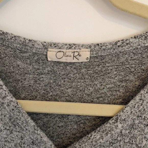 Olivia Rae top - Picture 3 of 4